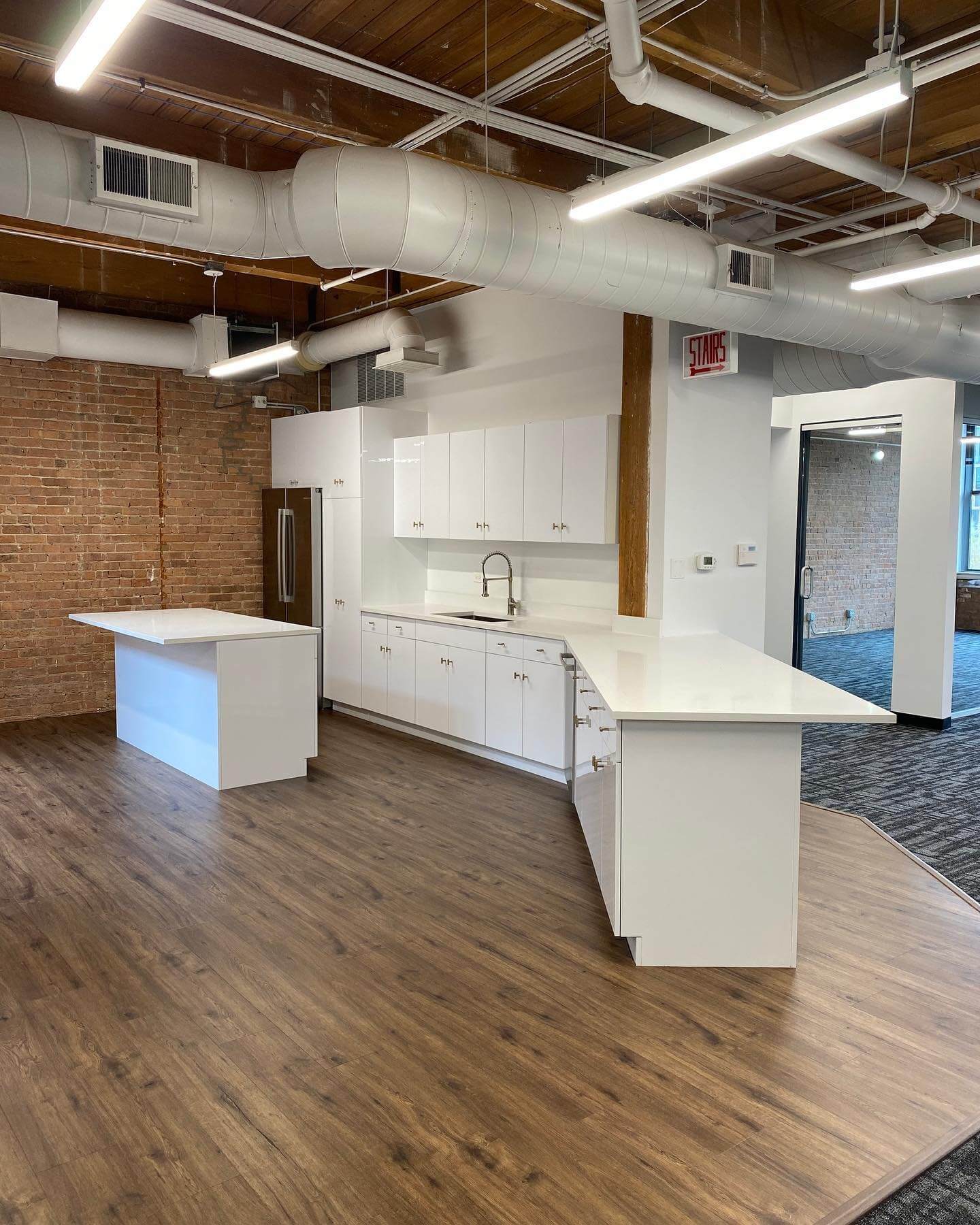 Commercial kitchen